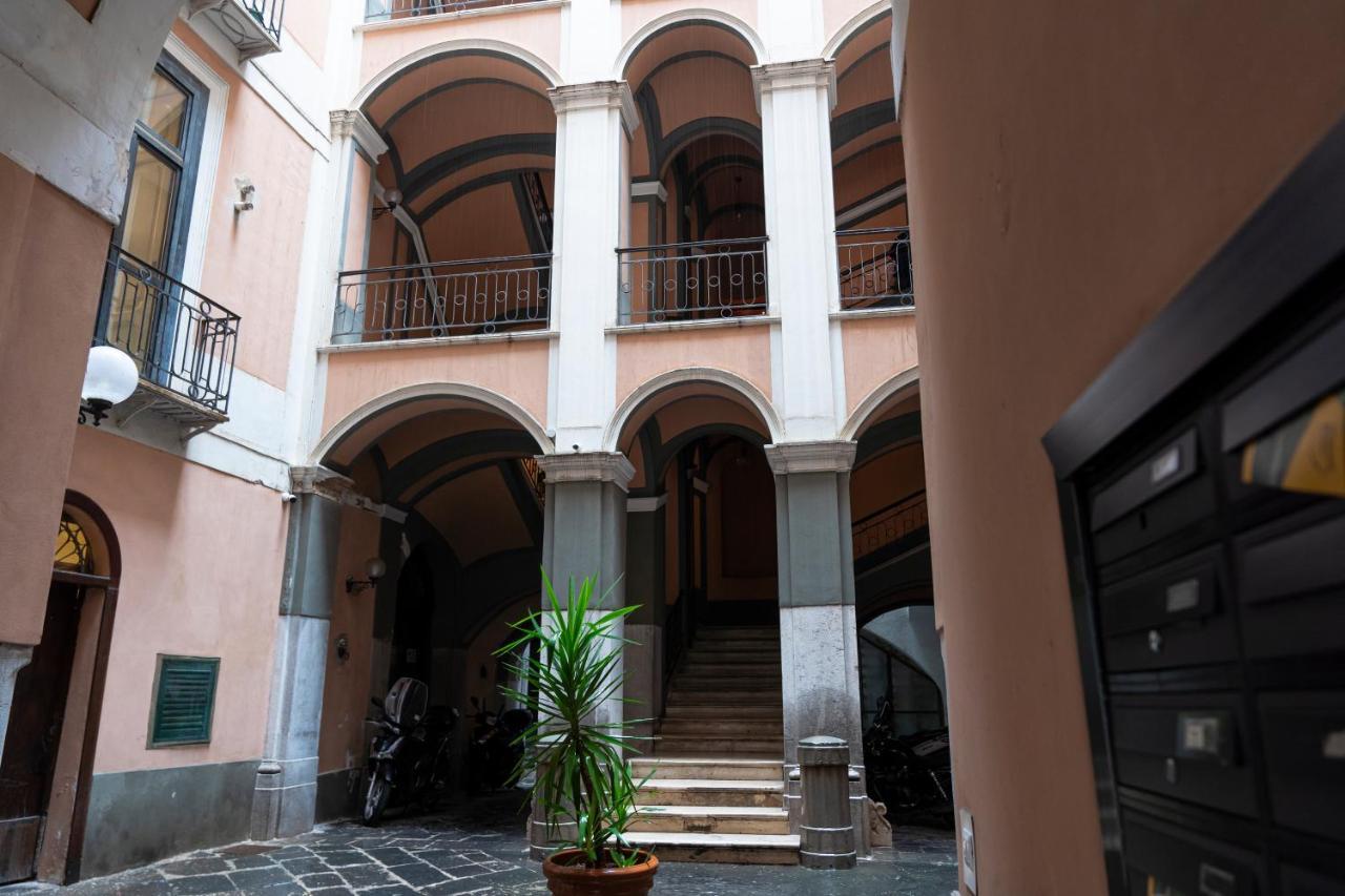 סלרנו Bella Domus Suites מראה חיצוני תמונה