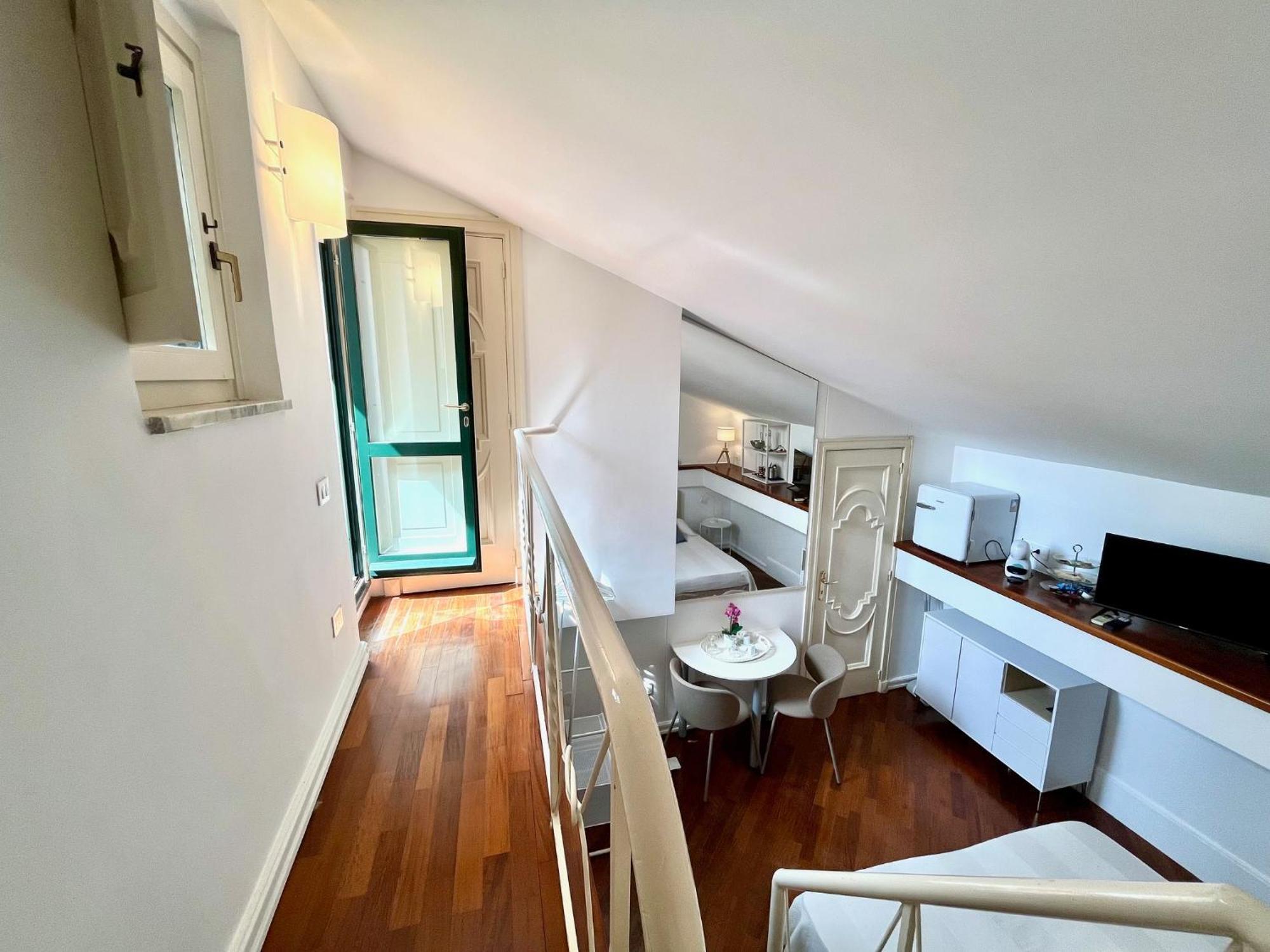 סלרנו Bella Domus Suites מראה חיצוני תמונה